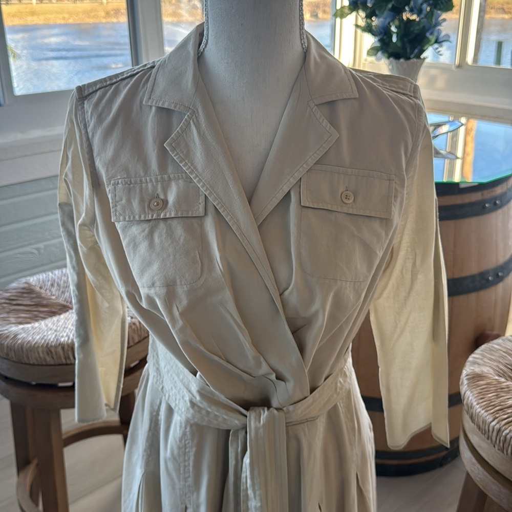 Trench-inspired design dress by Jones New York size 8 - Picture 2 of 4